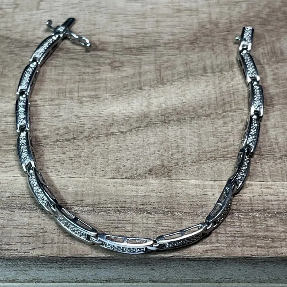Banter Piercing Pagoda STERLING SILVER 925 Tennis Bracelet Linked Panel No Stone
